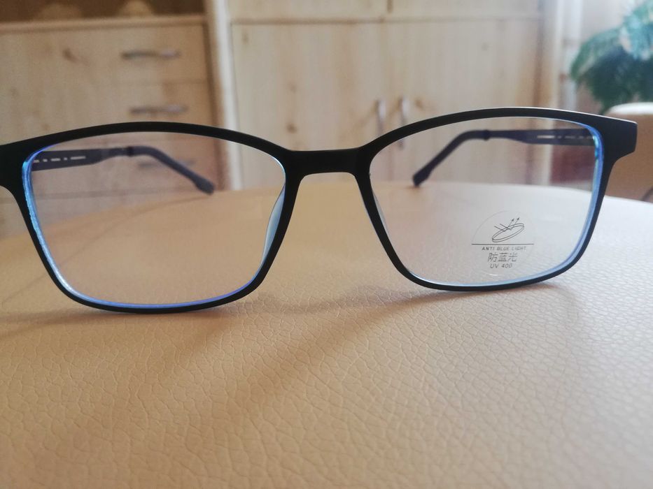 Нови Диоптрични Рамки за Очила