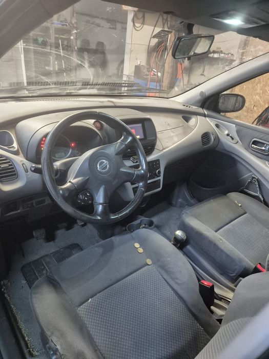 Motor Nisan almera 2.2.