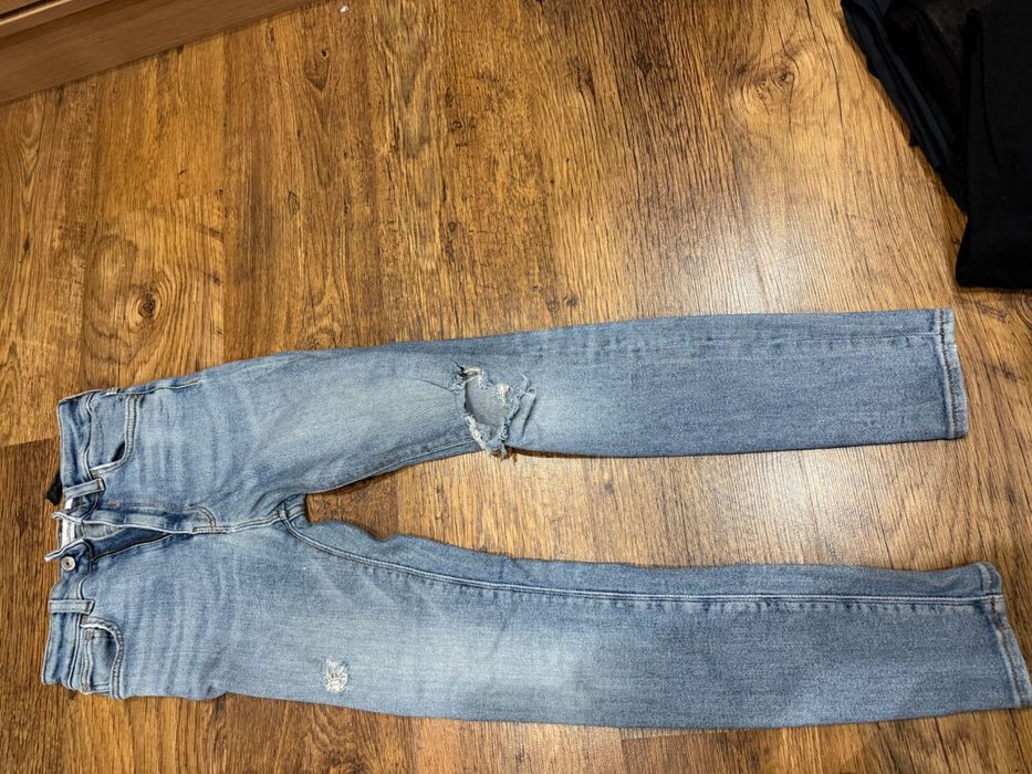 Дънки и панталони