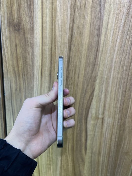 Iphone 15 pro max natural 256 gb 86%