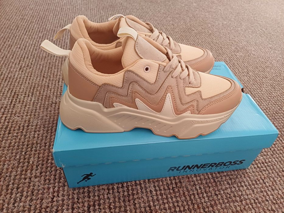 Маратонки RunnerBoss