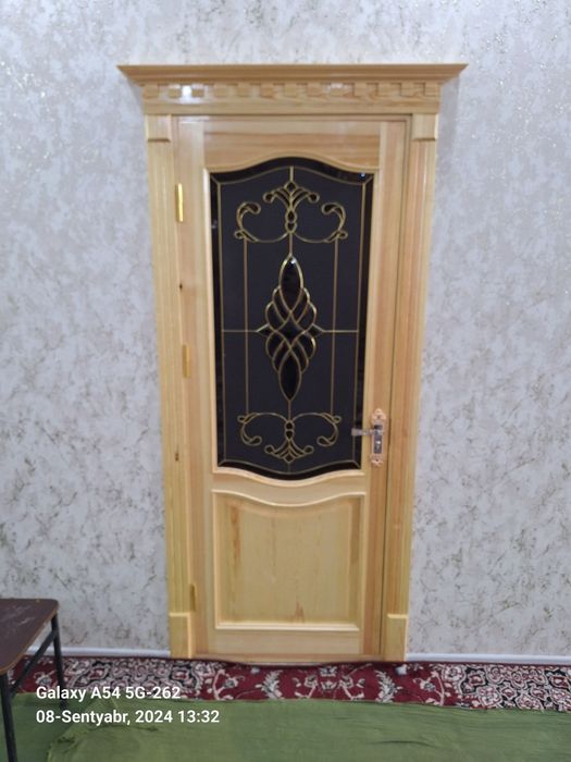 Xiva taxta eshiklar sasna taxtadan ishlangan zaqas bilan yasap beramiz