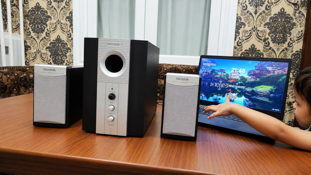 Microlab M-890 bluetoth aux