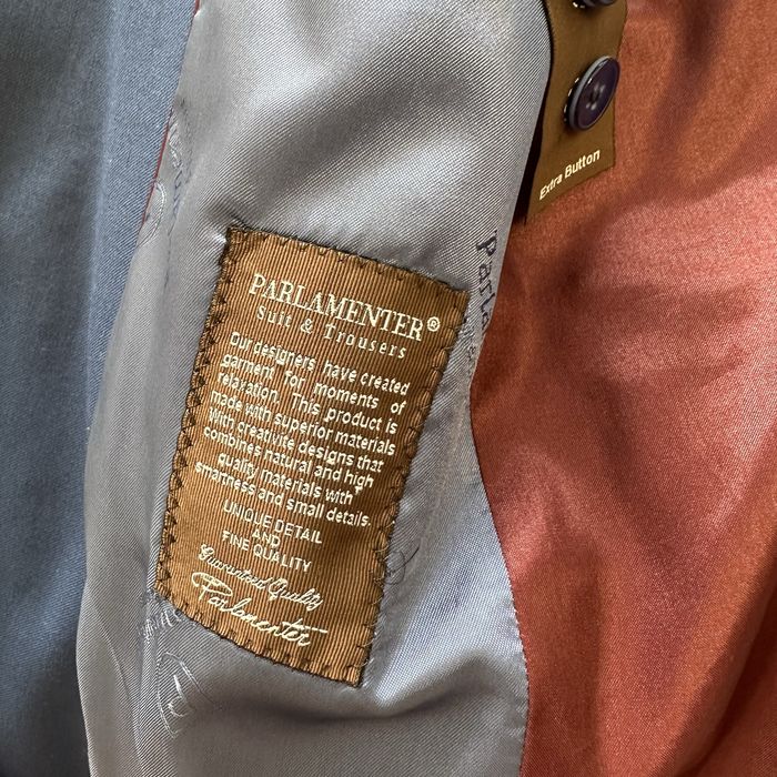 Продам мужской костюм