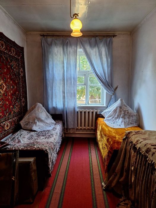 Продажа дома со двором