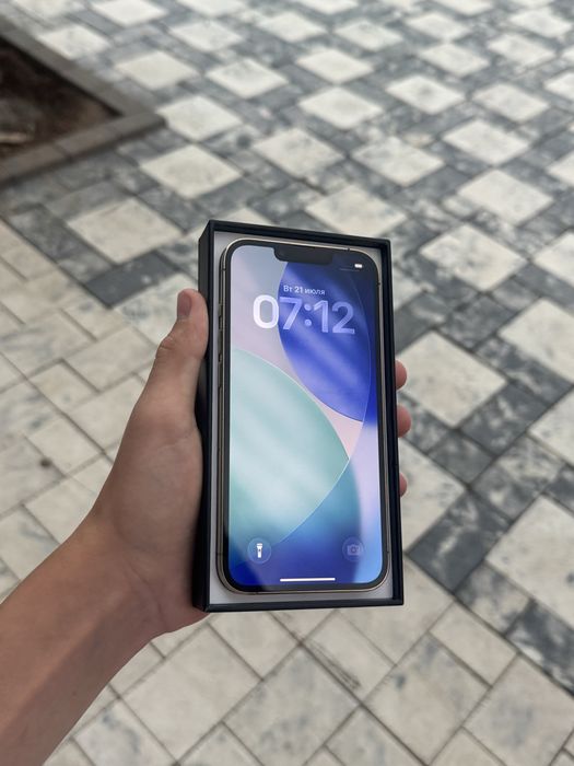 Продам iPhone 13 pro 256gb
