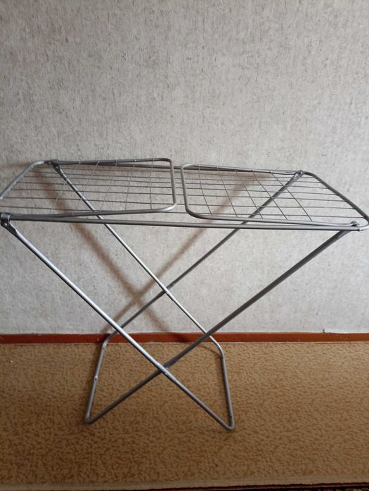 Продам сушилку для белья