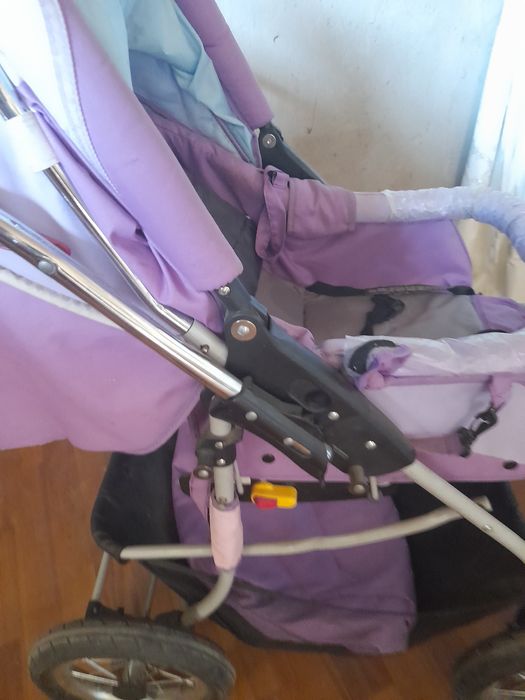 Коляска 4колесных