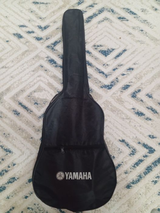 Продам гитара YAMAHA