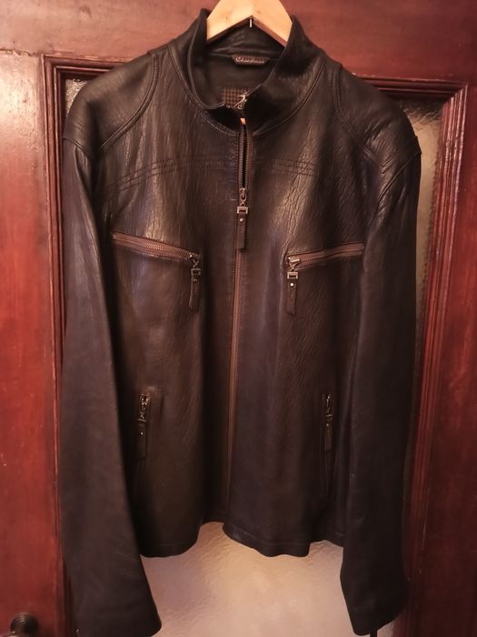 Новая коженная куртка