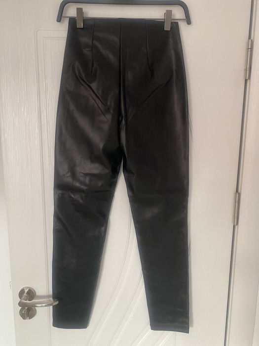 Нов кожен клин Sinsay