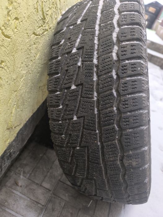 Шины разных размеров одинчки