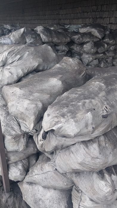 Белалма ,Сулухта комирлар