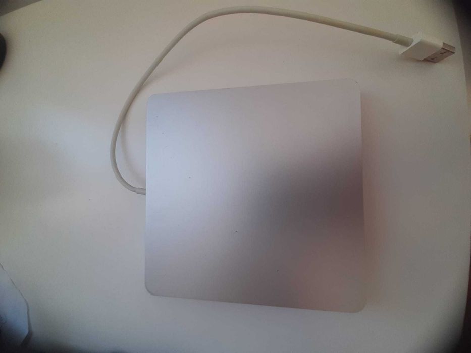Apple USB SuperDrive Model A1379