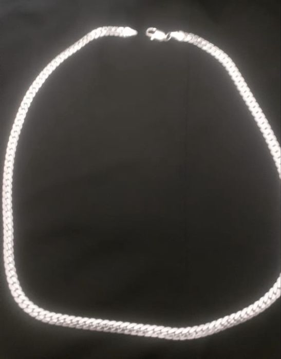 Продам цепь серебро