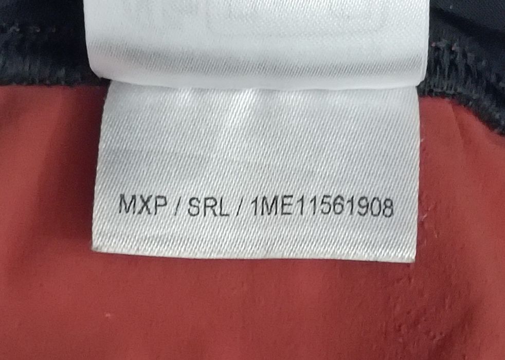 On Running Lightweight Shorts оригинални гащета M спорт фитнес шорти бягане