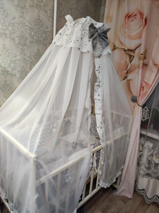 Балдахин и бортики