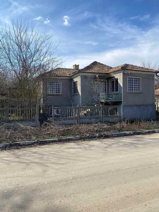 Продава се Къща в с. Владимирово, Област Добрич - 100 кв.м за 220 €/кв.м - Снимка #3