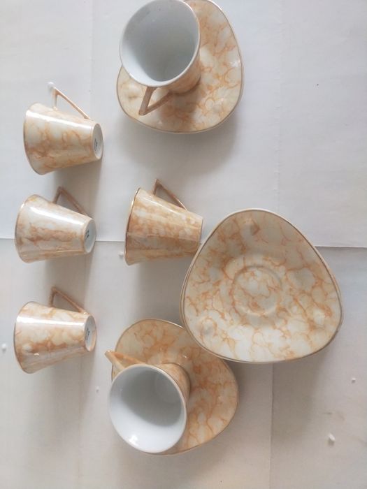 бакалы, чашкий для кофе