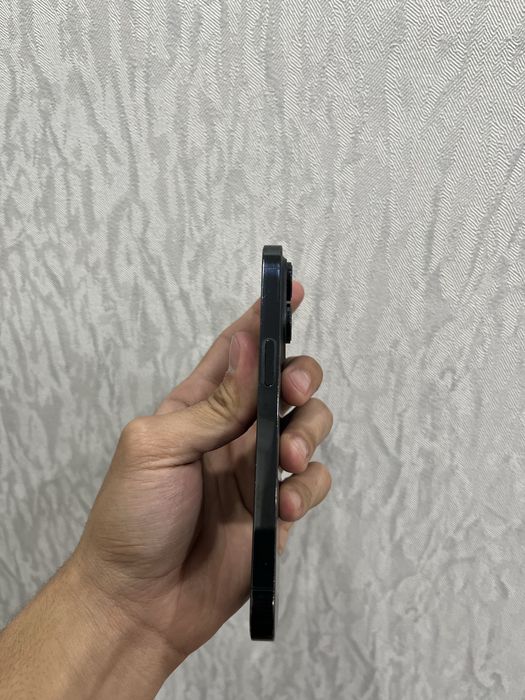 Продам iPhone 13 Pro max 128gb в идеальном состоянии