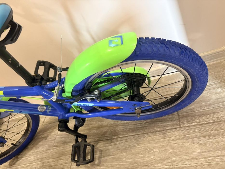 Детско колело Drag 16
Размер 16“
Тегло 8.9 kg