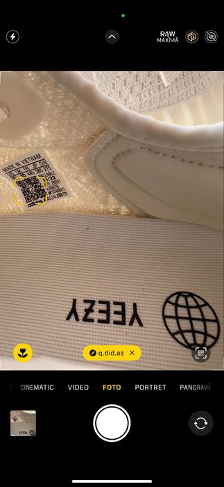 Adidas Yeezy 350 V2 marime 43 si 44