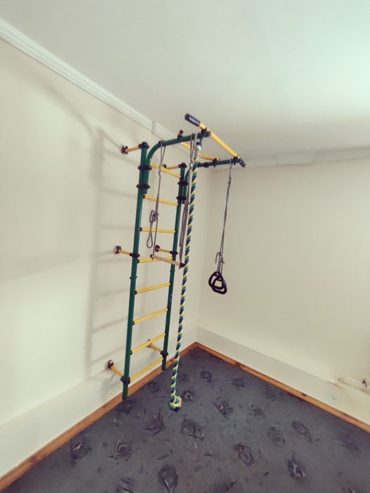 Турник для пожилых детей