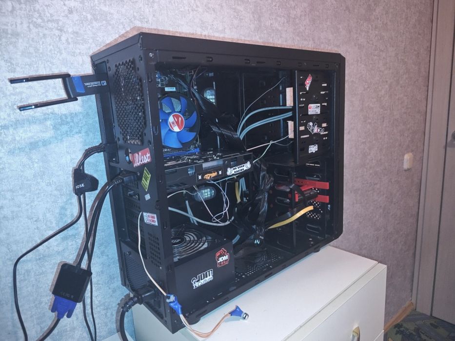 Системный блок. Компьютер