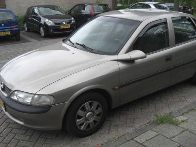 Ветробрани Heko предни и /задни за OPEL Insignia Zafira A B Vectra B C