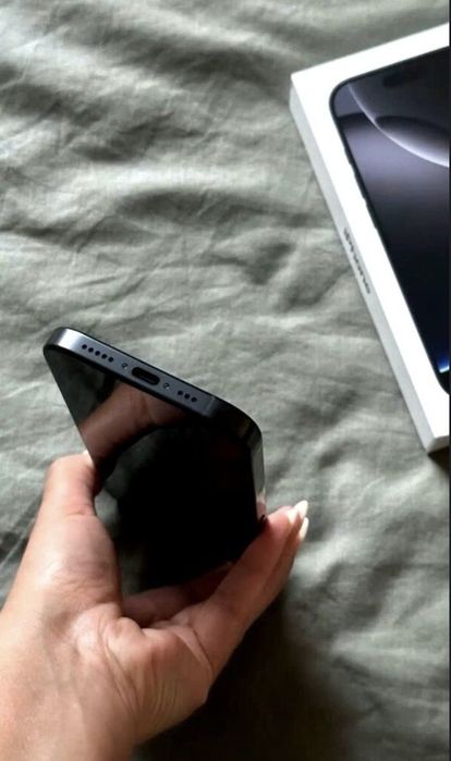 Iphone 16 продам