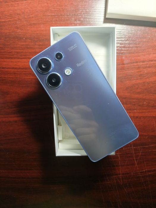 Телефон Redmi note 13
