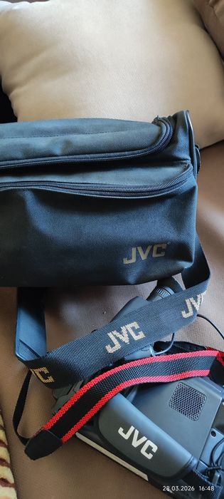 Видео камера JVC