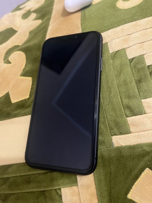 Продам срочно IPhone 11 за 77000 тысяч