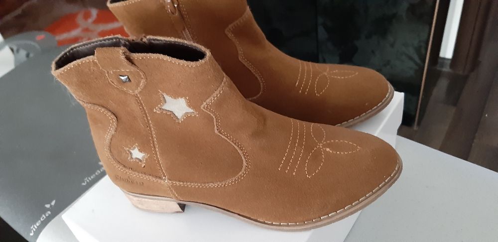 Ghete dama,piele intoarsa naturala,Germania 38