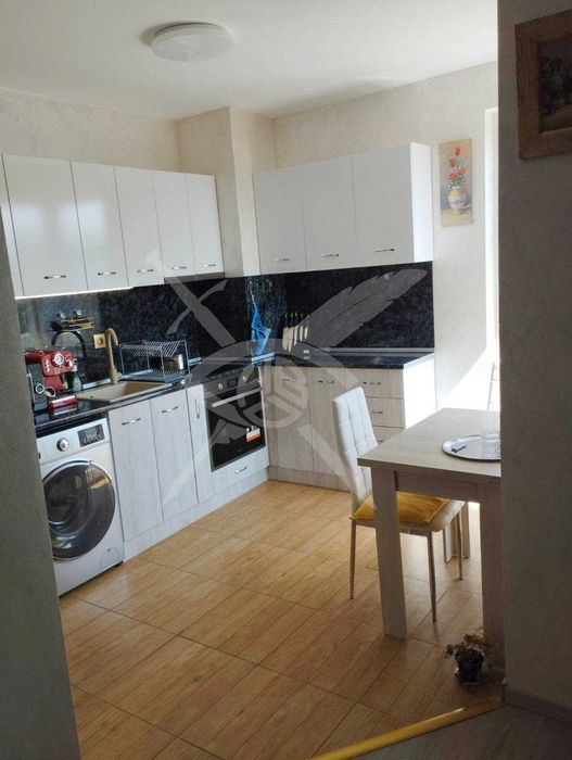 Продава се Двустаен апартамент в Пловдив, Тракия - 73 кв.м за 1959 €/кв.м - Снимка #2