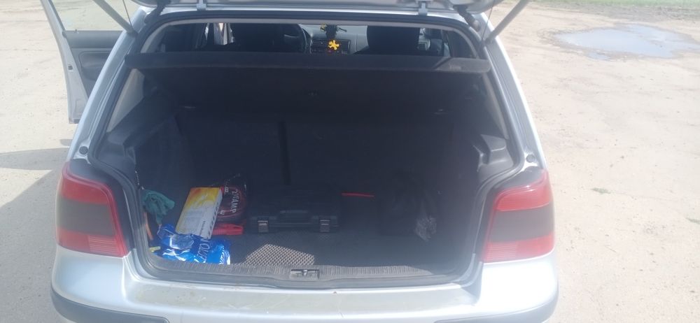 Продам машину Golf 4