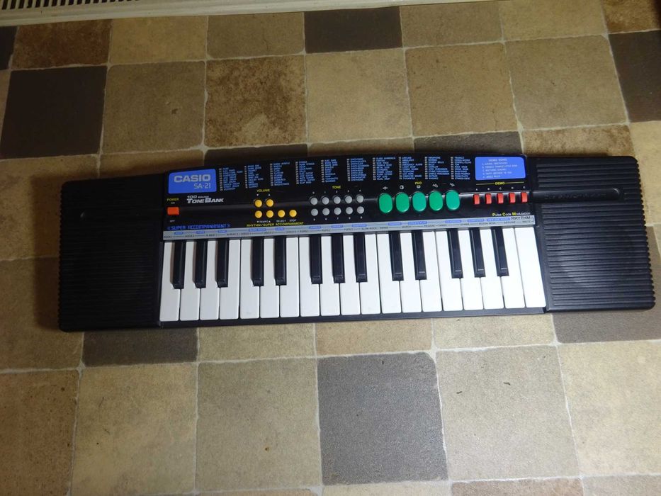 Orga/clapa electronica retro Casio SA-21 /anii 90
