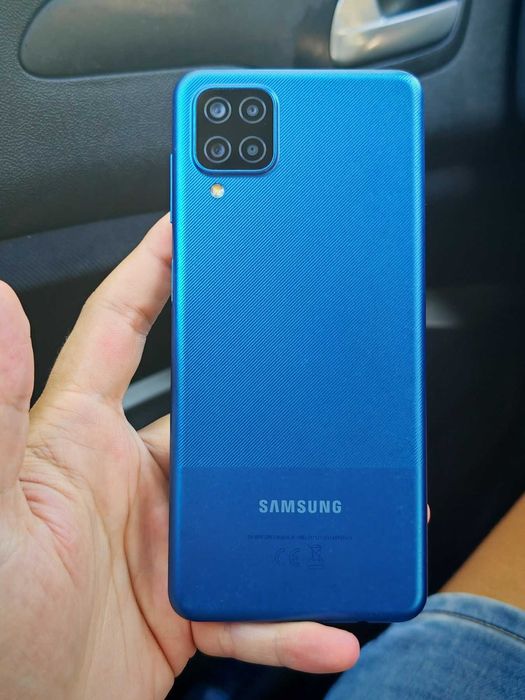 Samsung Galaxy A12 128 GB в отлично запазено състояние
