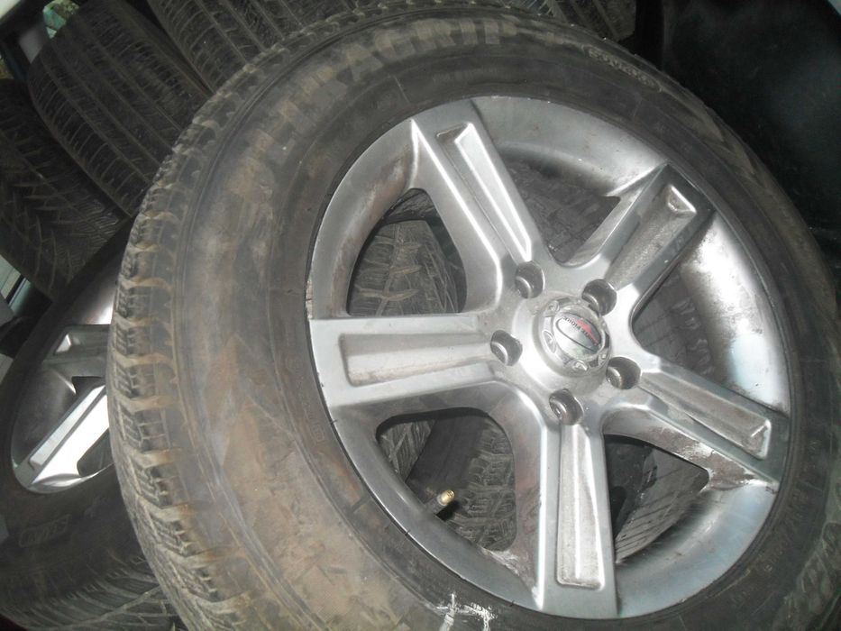 Алуминиеви джанти 16" за Митсубиши, Хюндай  със зимни гуми 215/70R16