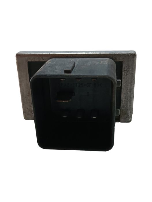 Releu Preincalzire Bujii Incandescente Dacia Sandero 2008 - > 96404696