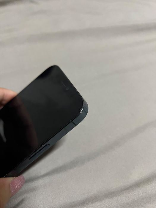 IPhone 12 pro 128gb не вскрывался