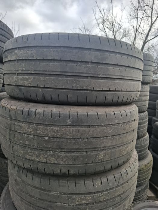 Vand set 4 anvelope 225 40 18 goodyear bune de vara dot 2023