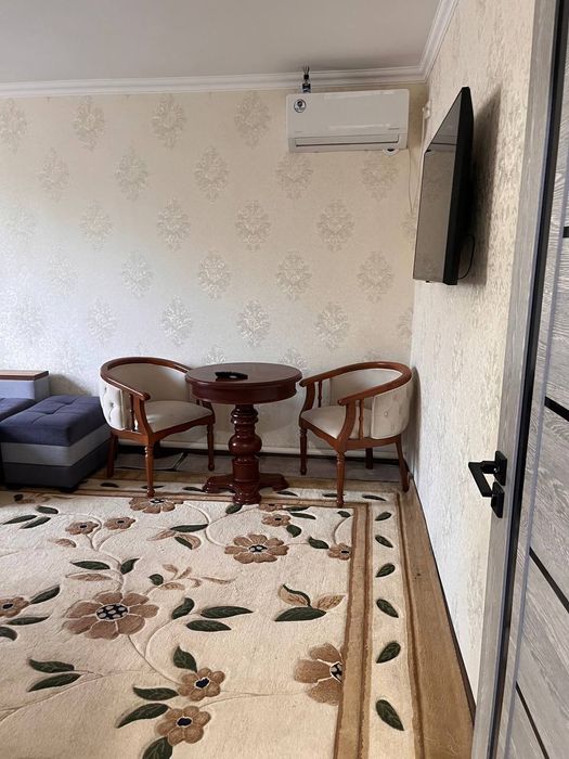 Аренда сергели спутник 8. Деревяшка дом 3/2/2  ремонт евро хамма шарои