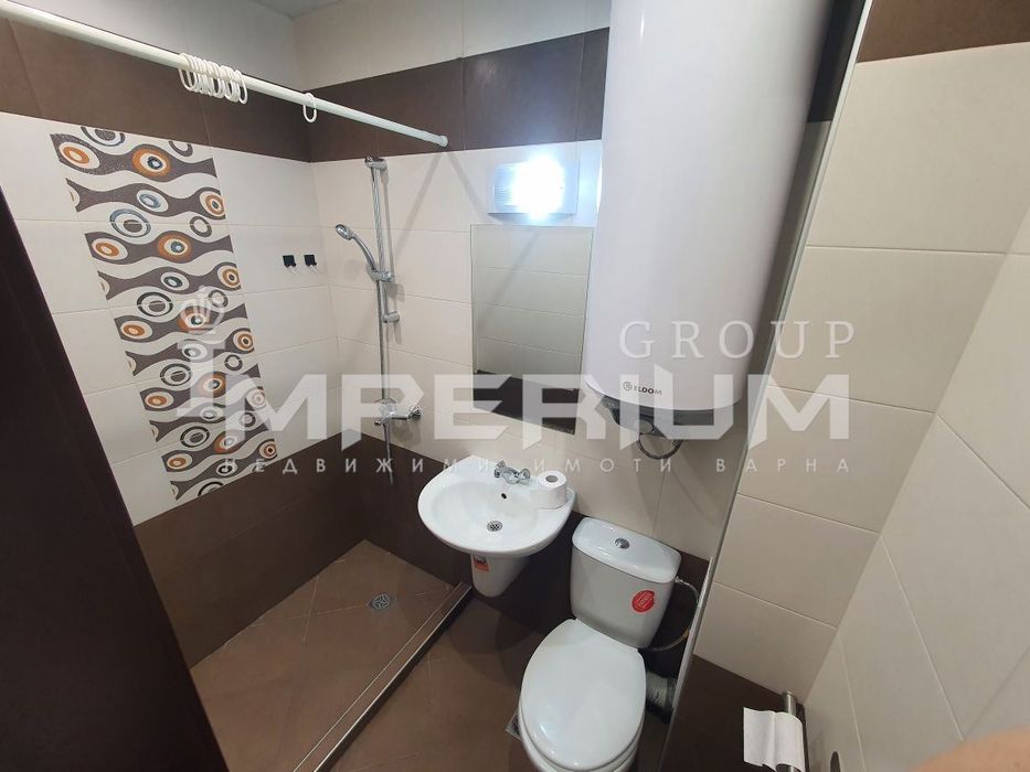 Дава се под наем Двустаен апартамент в Варна, Левски - 55 кв.м за 438.6 € - Снимка #4