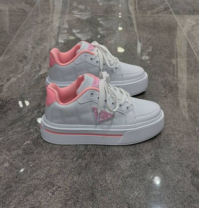 Adidași dama model superb