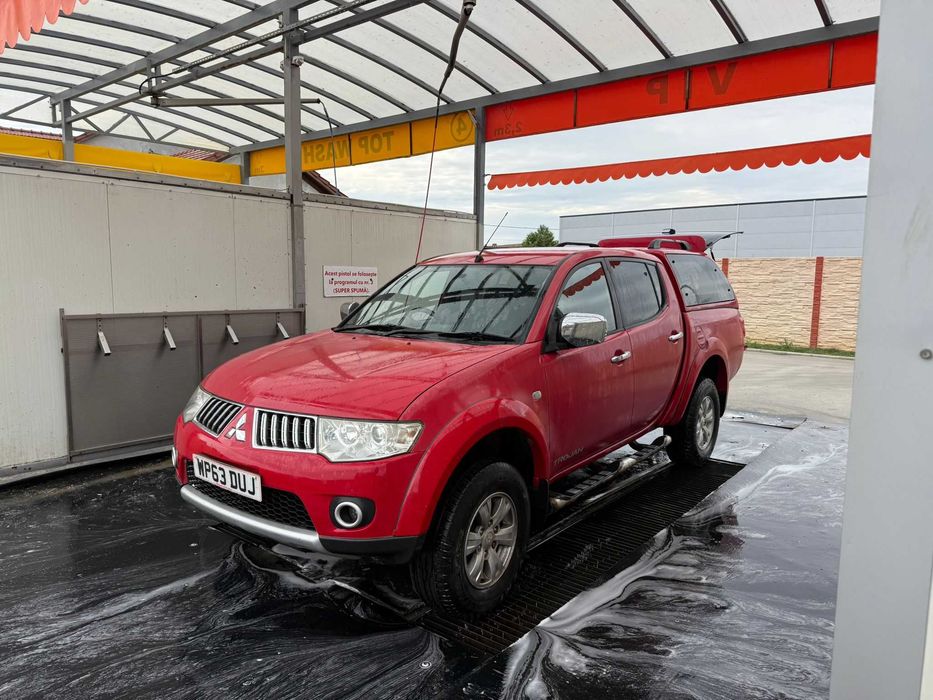 Mitsubishi TROJAN L200  2.5 diesel 2013