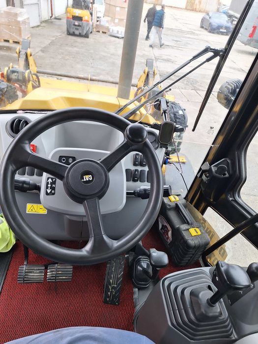 Vand buldoexcavator cat 428