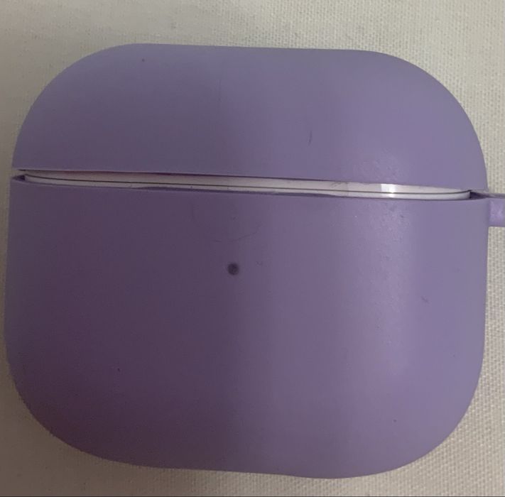 AirPods 3rg gen  magsafe
