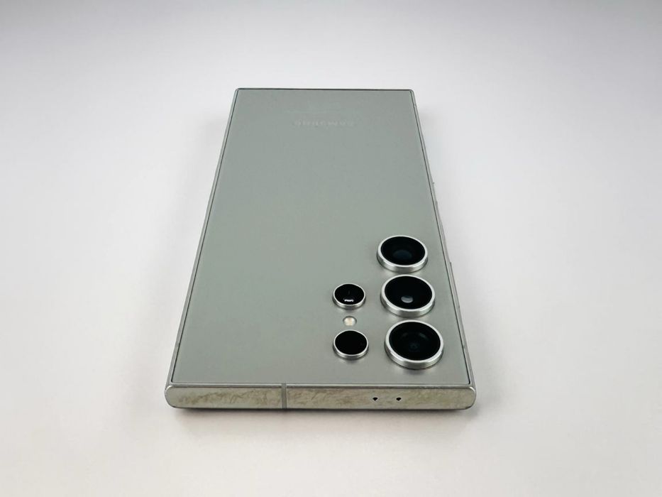 Samsung Galaxy S24 Ultra 5G 512GB 12RAM Gray Перфектен! Гаранция!