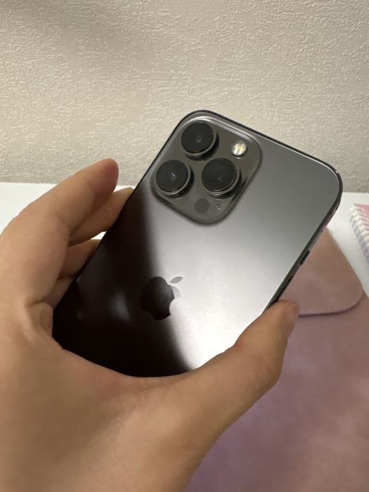 Продается Iphone 13 pro 256gb, емкость 75%